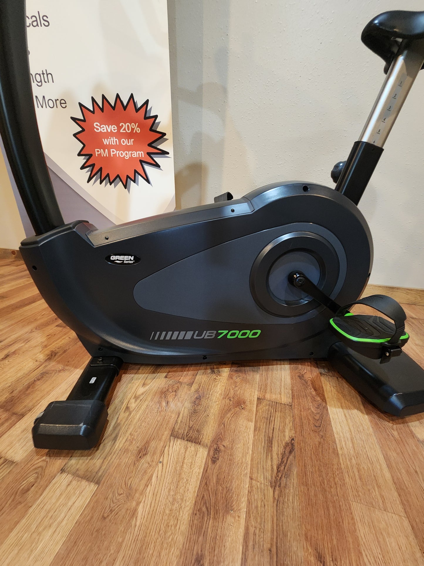 *PRICE DROP* Green Series Upright Bike