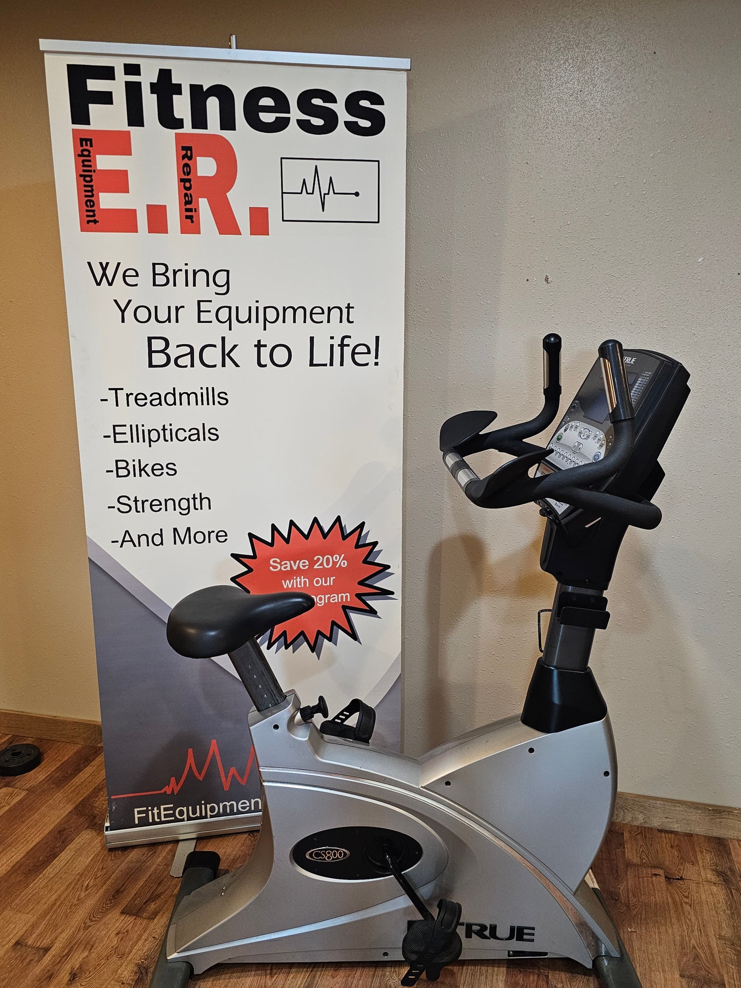 True Fitness Upright Bike