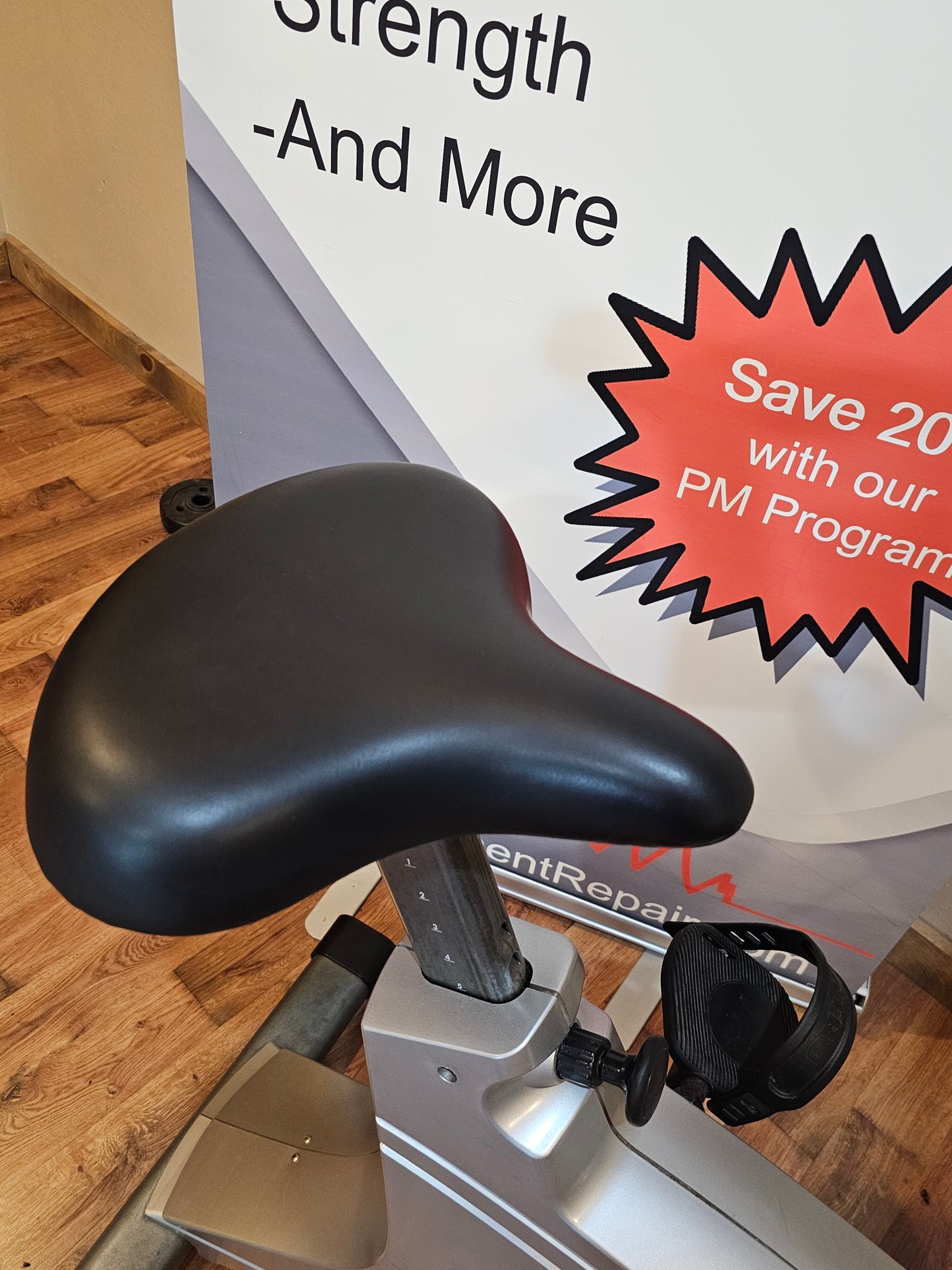 True Fitness Upright Bike
