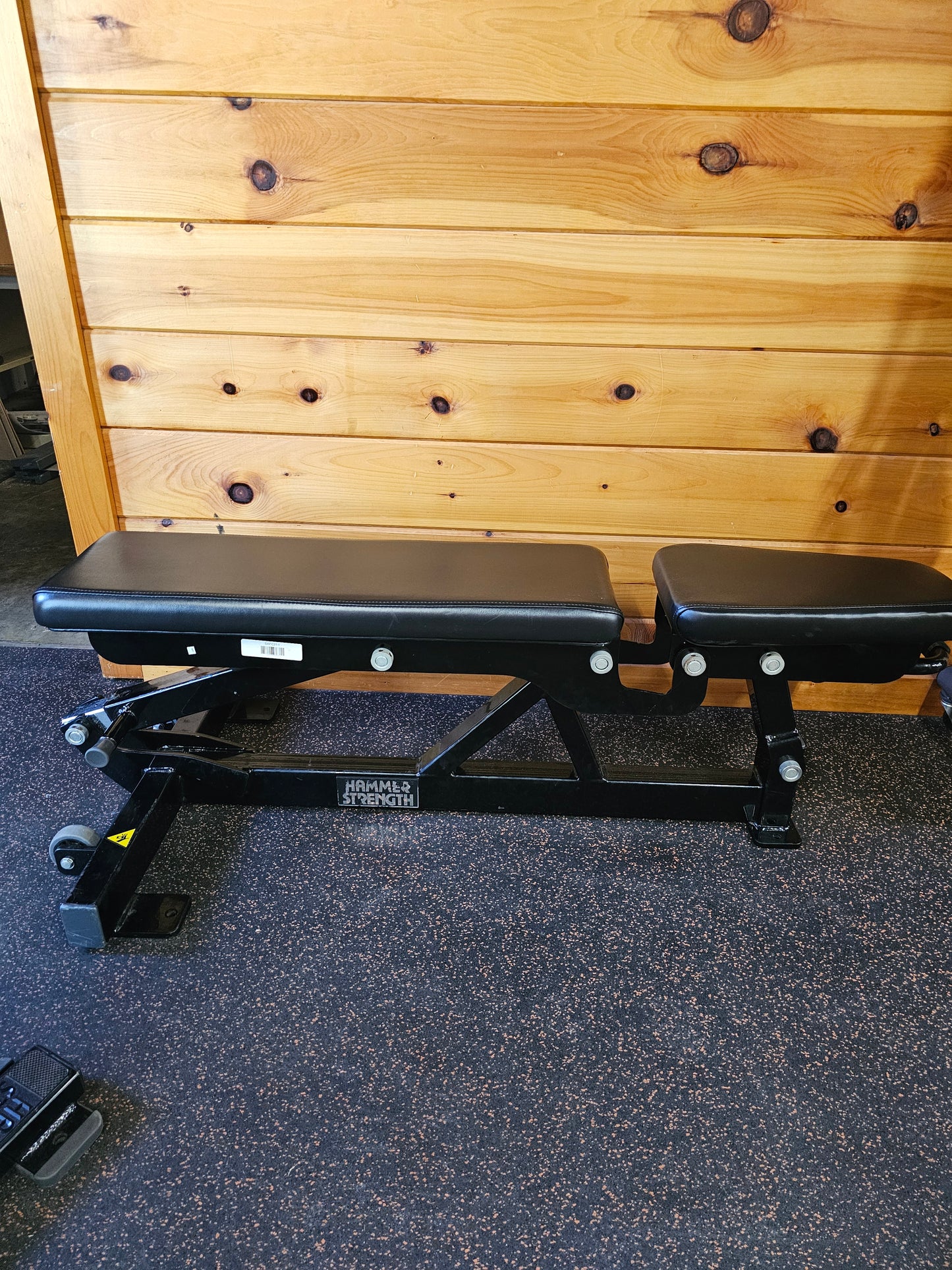 Hammer Strength Adjustable Bench