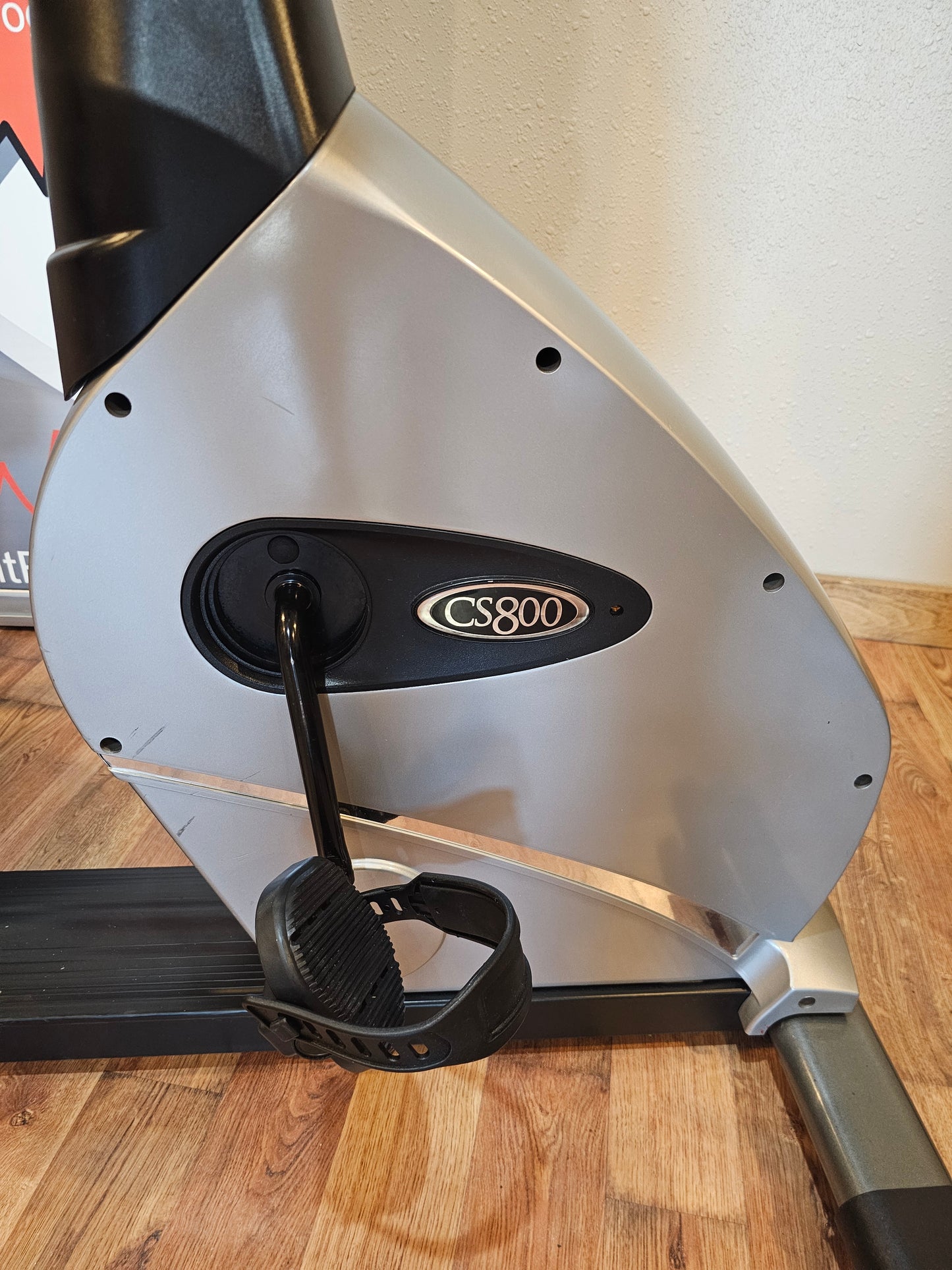 True CS800 Recumbent Bike