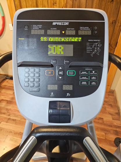 Precor 833 Elliptical