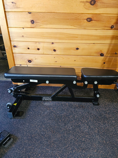 Hammer Strength Adjustable Bench