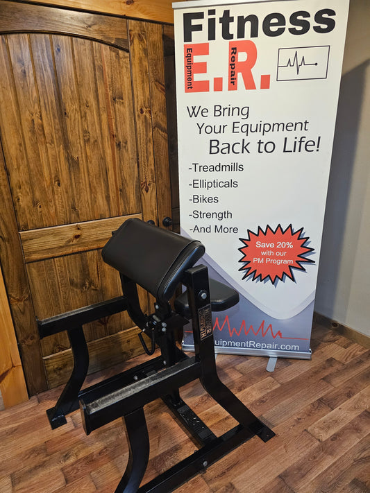 Hammer Strength Preacher Curl Bench