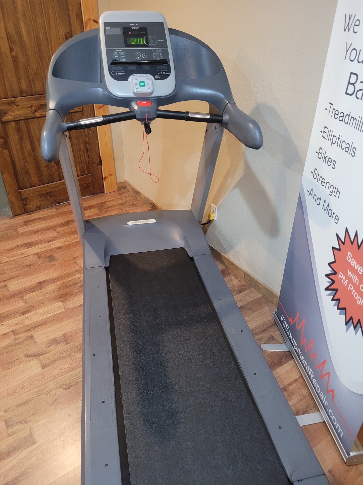 Precor 954i Treadmill