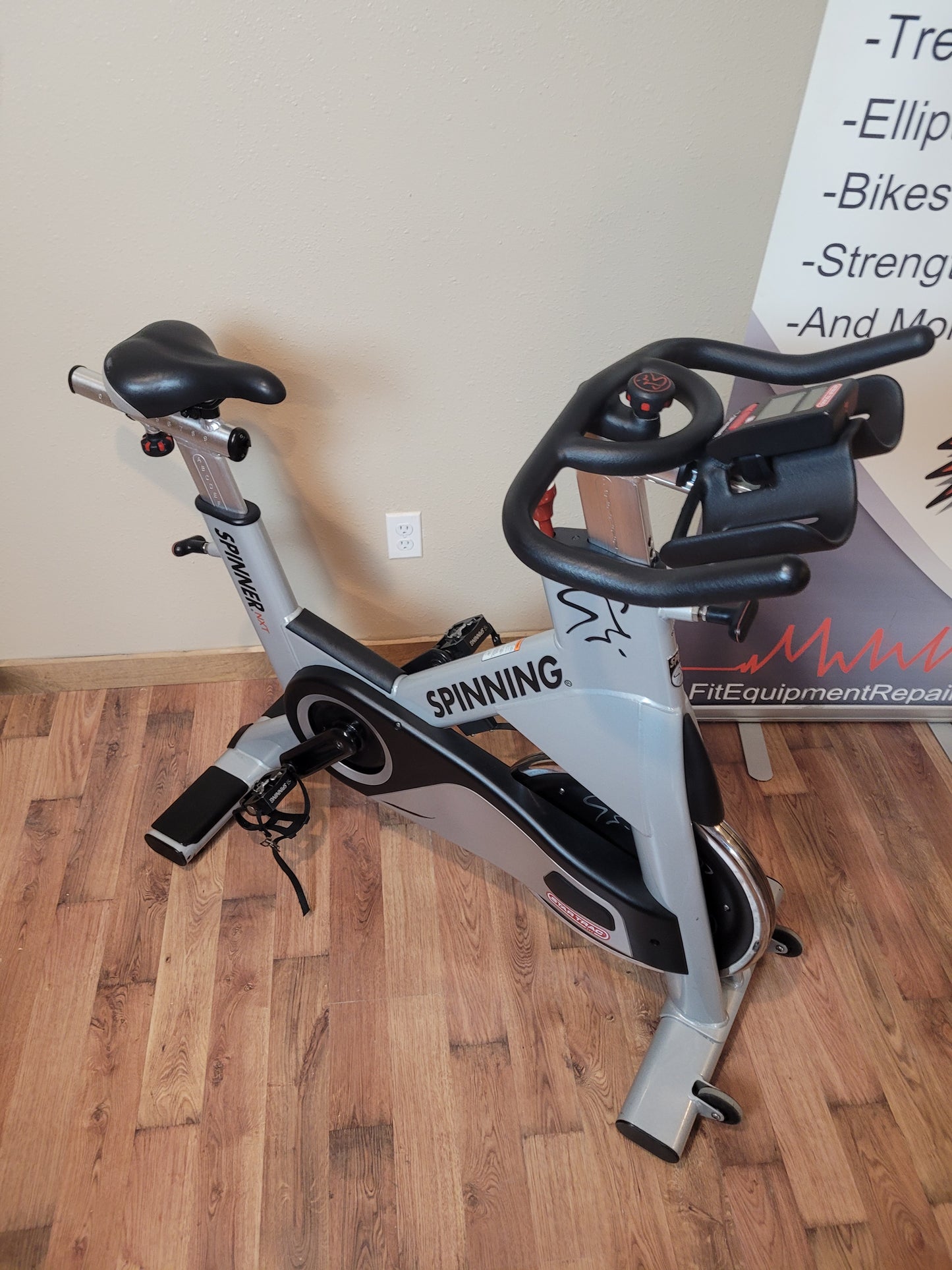 STAR TRAC NXT SPIN BIKE w/ CONSOLE