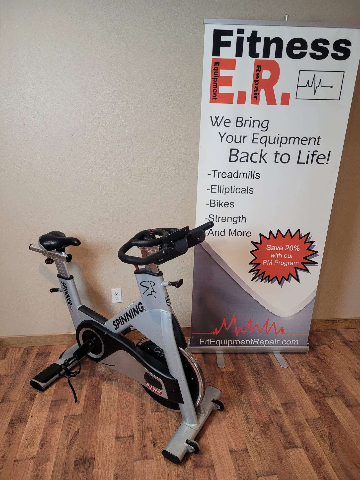 STAR TRAC NXT SPIN BIKE w/ CONSOLE