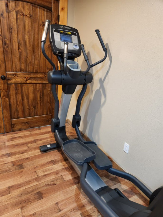 Life Fitness 95X Inspire Elliptical